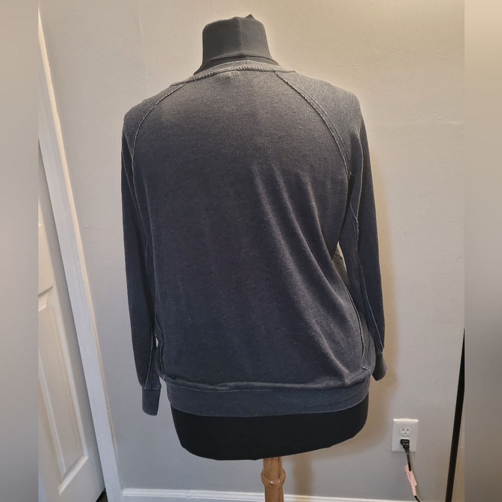 EUC Torrid 0 Gray Sweatshirt